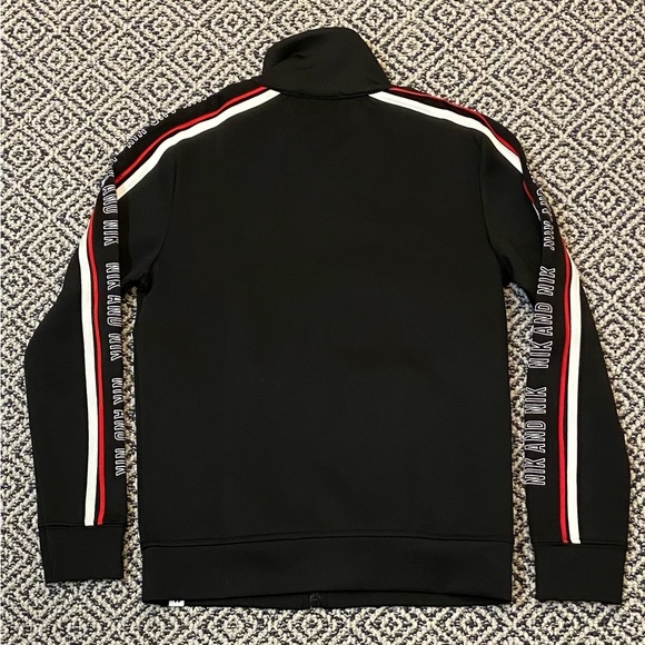 🎉 GUC! 🎉 Nik & Nik Size 10 Black with Red-White Piping Full-Zip Jacket - Picture 3 of 7